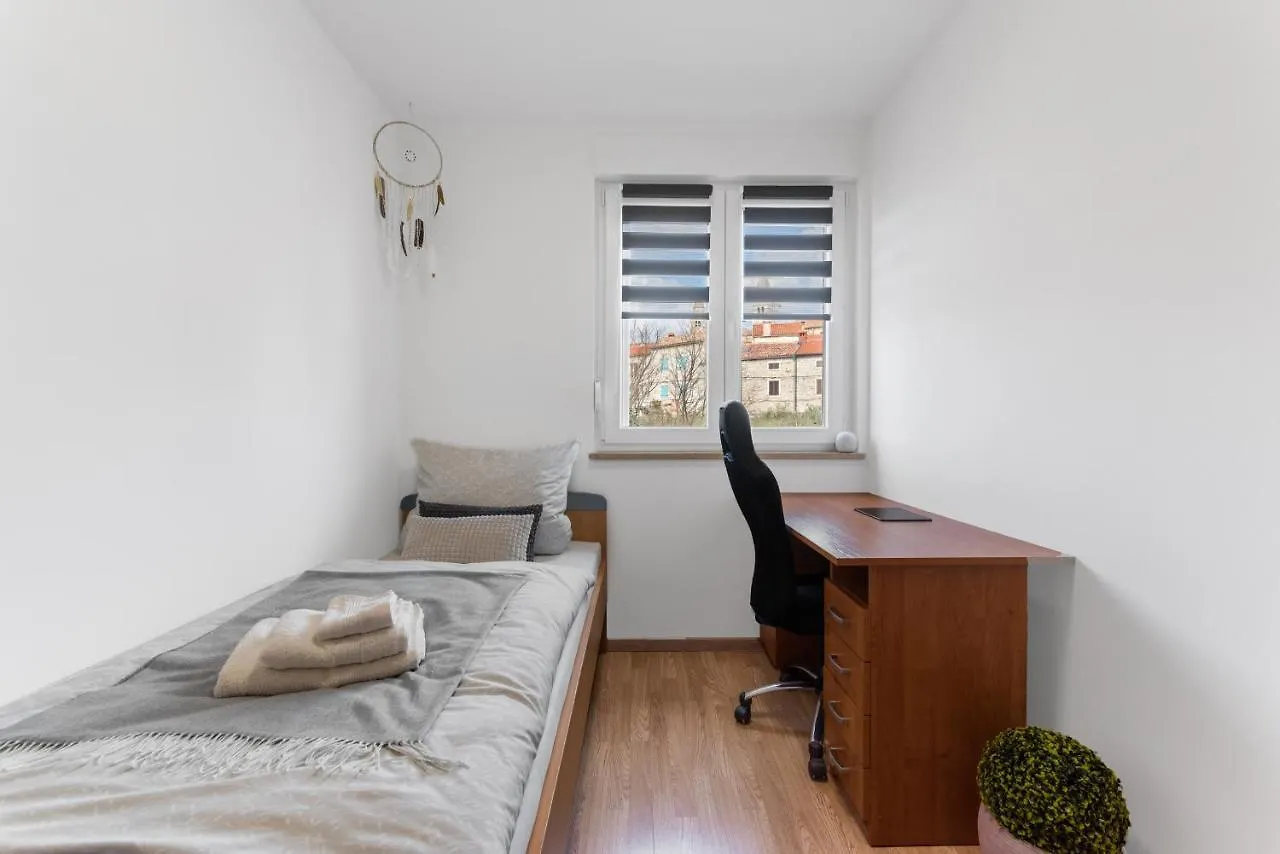 Apartment Mdm Buje